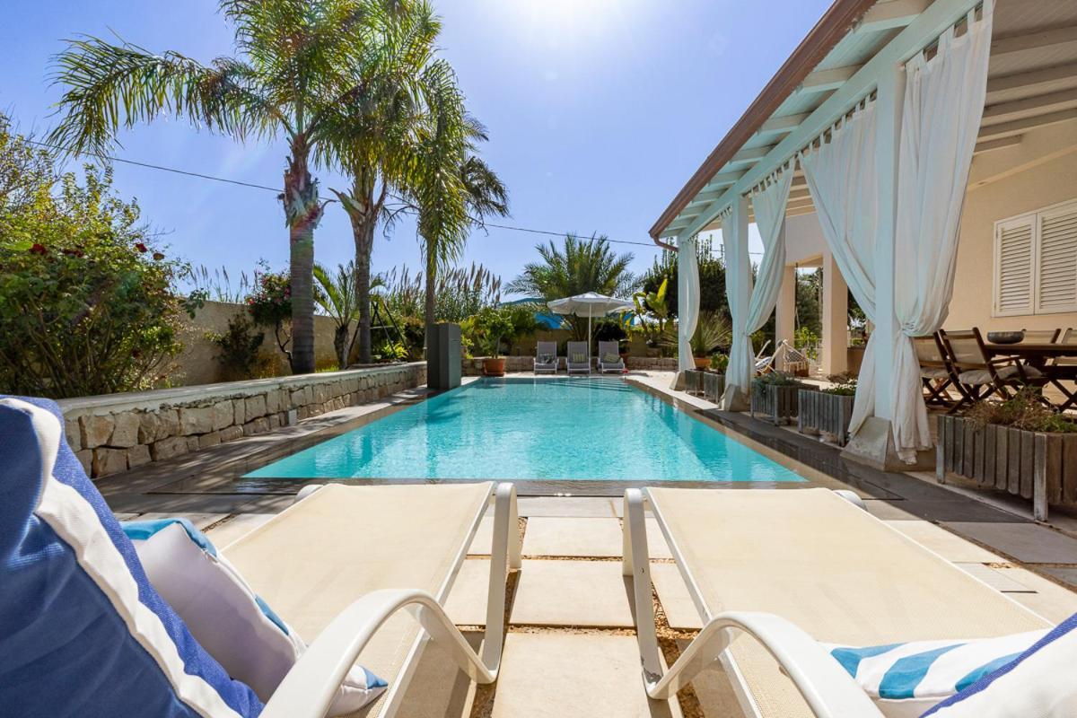 Villa Zamia Con Piscina Santa Maria Del Focallo Zewnętrze zdjęcie